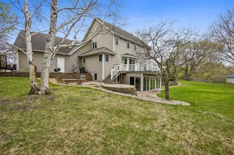 1506 Mc Auliffe Place NW Alexandria MN 56308