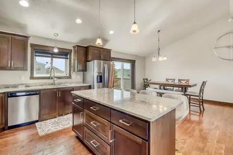 4902 35th Avenue S Fargo ND 58104
