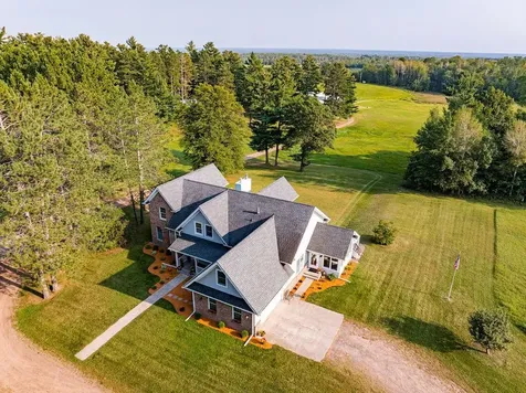 3168 Pioneer Road Barnum MN 55707