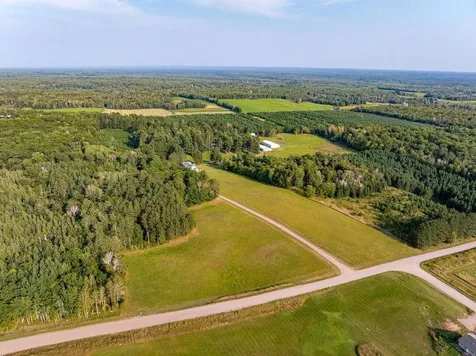 3168 Pioneer Road Barnum MN 55707