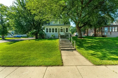 228 E Vernon Avenue Fergus Falls MN 56537