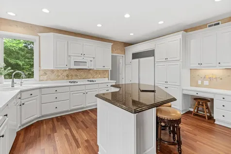 6105 Wood Hill Lane Independence MN 55359