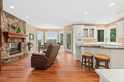 6105 Wood Hill Lane Independence MN 55359