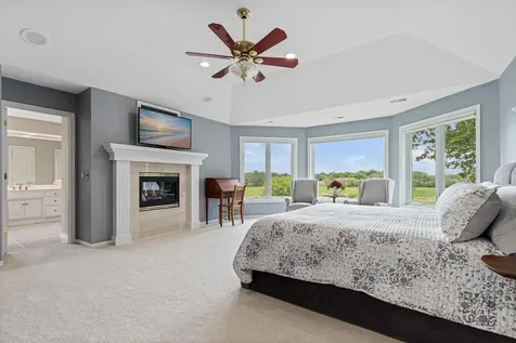 6105 Wood Hill Lane Independence MN 55359
