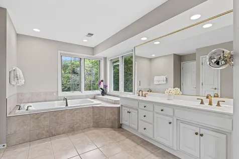 6105 Wood Hill Lane Independence MN 55359