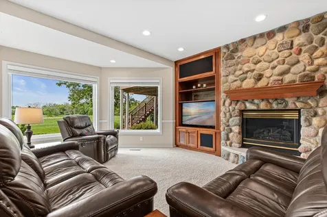 6105 Wood Hill Lane Independence MN 55359
