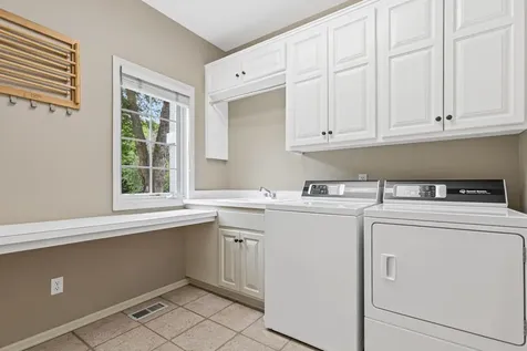 6105 Wood Hill Lane Independence MN 55359