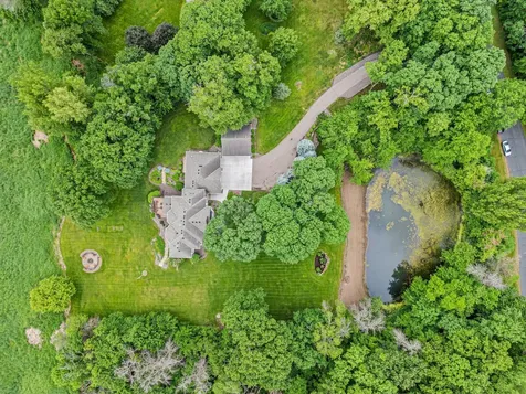 6105 Wood Hill Lane Independence MN 55359