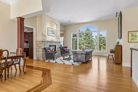 9251 Wedgewood Point Woodbury MN 55125