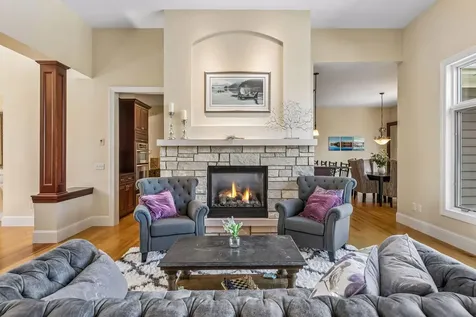 9251 Wedgewood Point Woodbury MN 55125