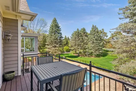 9251 Wedgewood Point Woodbury MN 55125