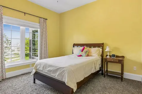 9251 Wedgewood Point Woodbury MN 55125
