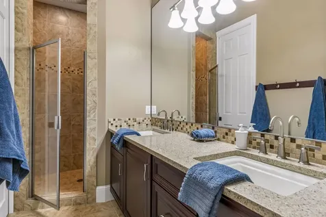 9251 Wedgewood Point Woodbury MN 55125