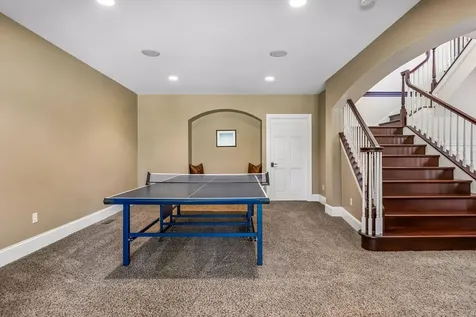 9251 Wedgewood Point Woodbury MN 55125