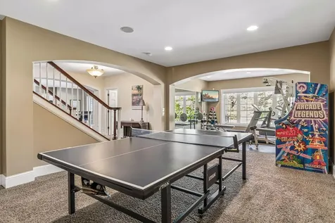 9251 Wedgewood Point Woodbury MN 55125