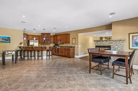 9251 Wedgewood Point Woodbury MN 55125