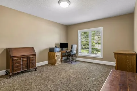 9251 Wedgewood Point Woodbury MN 55125