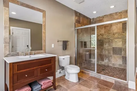 9251 Wedgewood Point Woodbury MN 55125