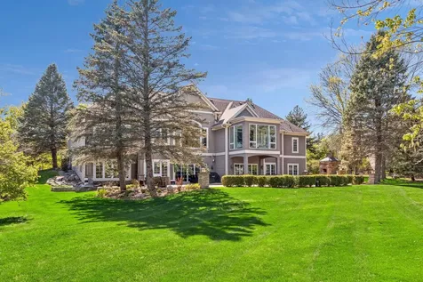 9251 Wedgewood Point Woodbury MN 55125