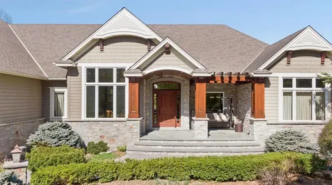 9251 Wedgewood Point Woodbury MN 55125