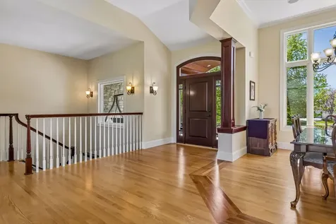 9251 Wedgewood Point Woodbury MN 55125