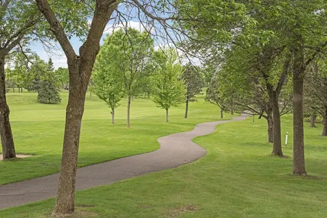 9251 Wedgewood Point Woodbury MN 55125