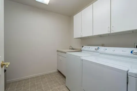 1429 Parkside Lane North Mankato MN 56003