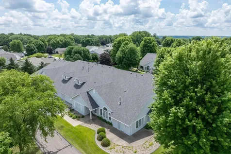 1429 Parkside Lane North Mankato MN 56003