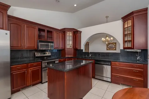 1429 Parkside Lane North Mankato MN 56003