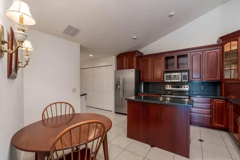 1429 Parkside Lane North Mankato MN 56003