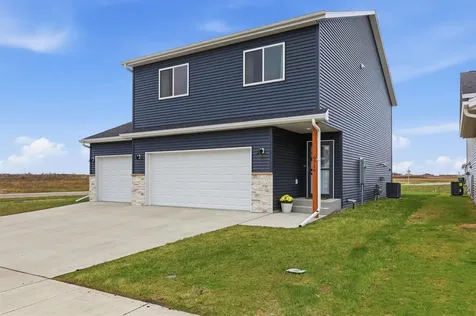 6716 66th Avenue S Horace ND 58047