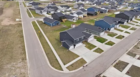 6716 66th Avenue S Horace ND 58047