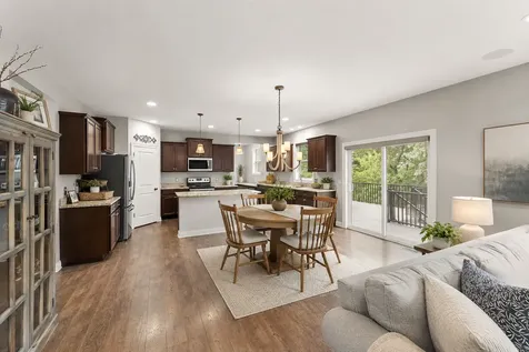 9289 Summerlin Court Woodbury MN 55129