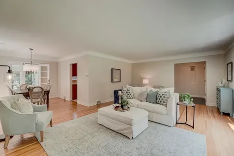 329 Stonebridge Boulevard Saint Paul MN 55105