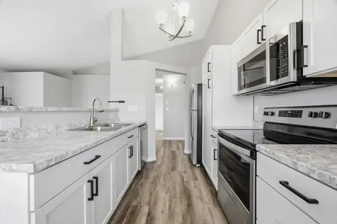 1632 34th Avenue S Fargo ND 58104