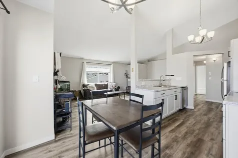 1632 34th Avenue S Fargo ND 58104