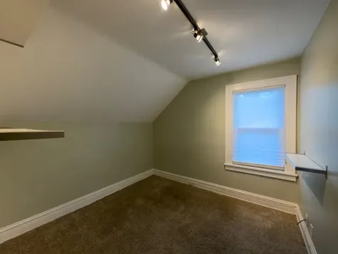 823 N 57th Avenue W Duluth MN 55807