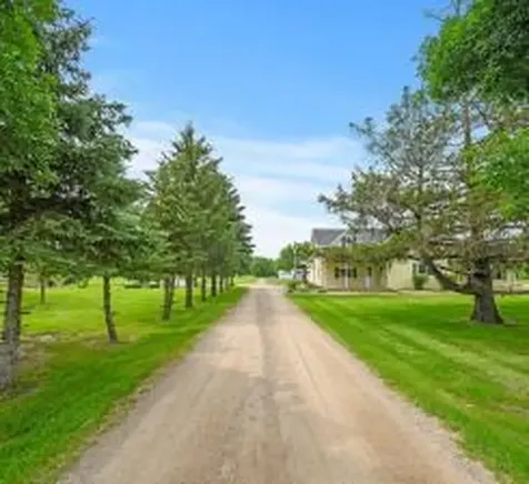 5095 Harff Road Loretto MN 55357