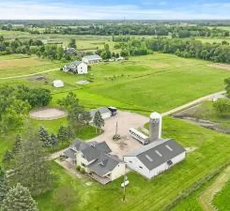 5095 Harff Road Loretto MN 55357