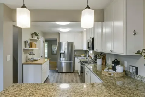 3435 Zenith Avenue N Robbinsdale MN 55422