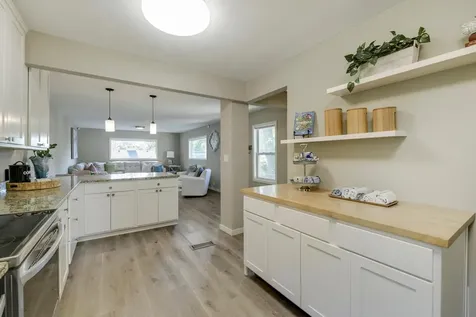 3435 Zenith Avenue N Robbinsdale MN 55422