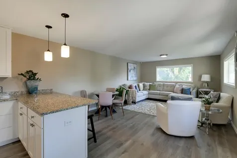 3435 Zenith Avenue N Robbinsdale MN 55422