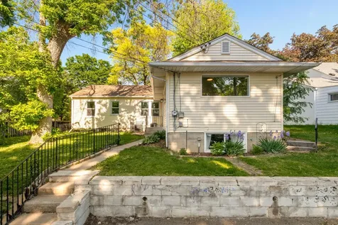 3435 Zenith Avenue N Robbinsdale MN 55422