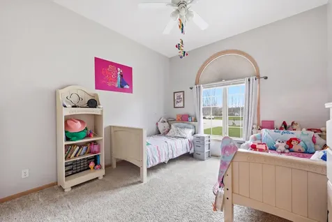 212 Chestnut Drive Horace ND 58047