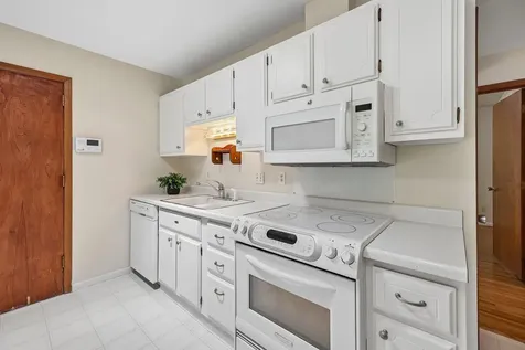 8328 Ewing Road Bloomington MN 55431
