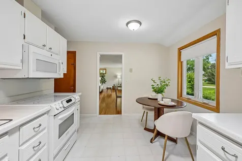 8328 Ewing Road Bloomington MN 55431