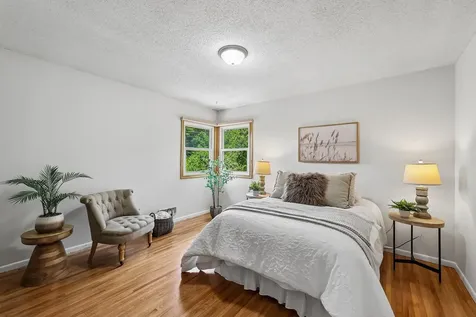 8328 Ewing Road Bloomington MN 55431