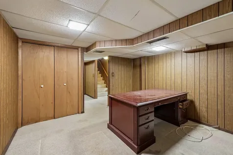 8328 Ewing Road Bloomington MN 55431