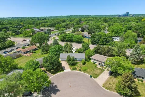 8328 Ewing Road Bloomington MN 55431