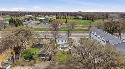1621 8th Street S Moorhead MN 56560